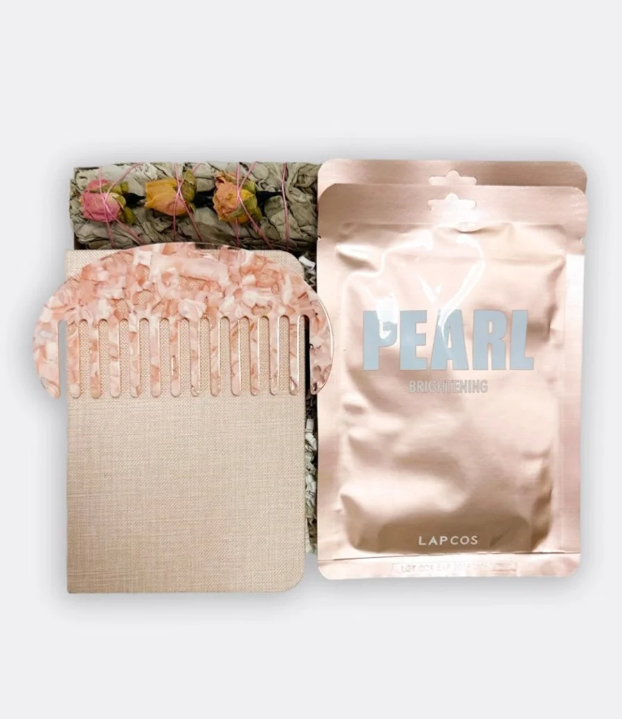 Relax | Pearl Gift Hamper by Inna Carton