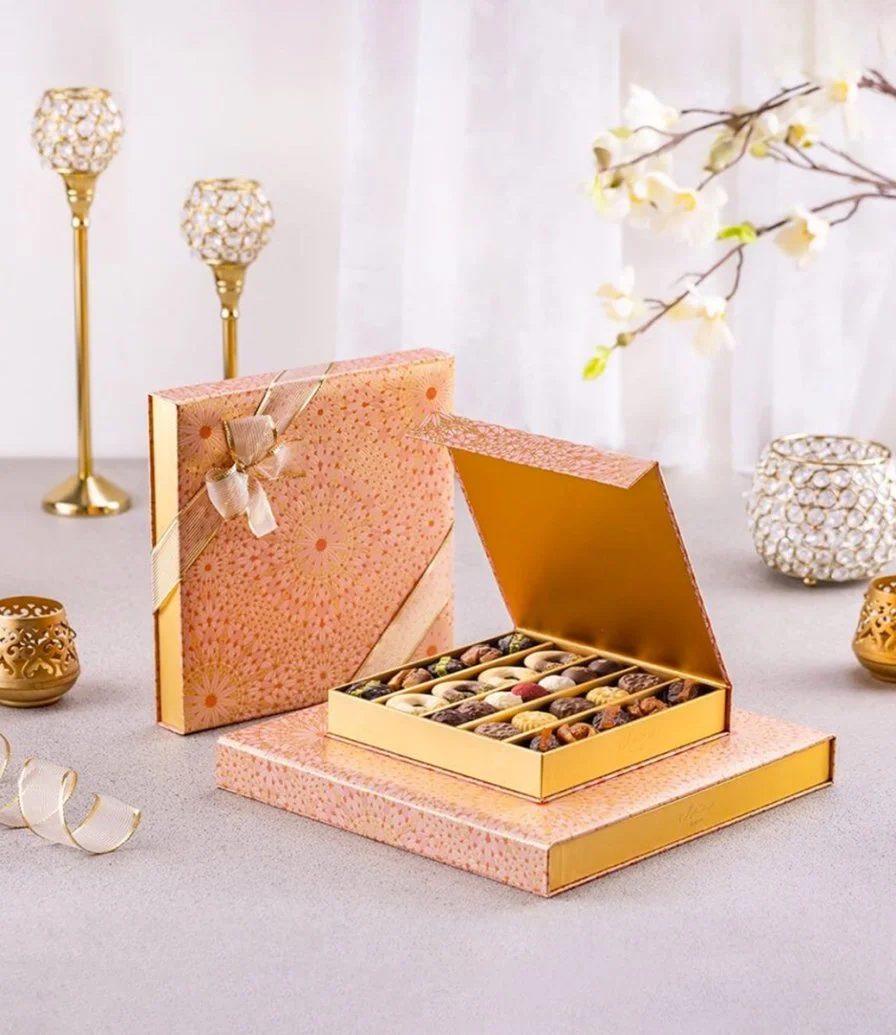 Rose Gold Box Medium Date Chocolate By Bateel 