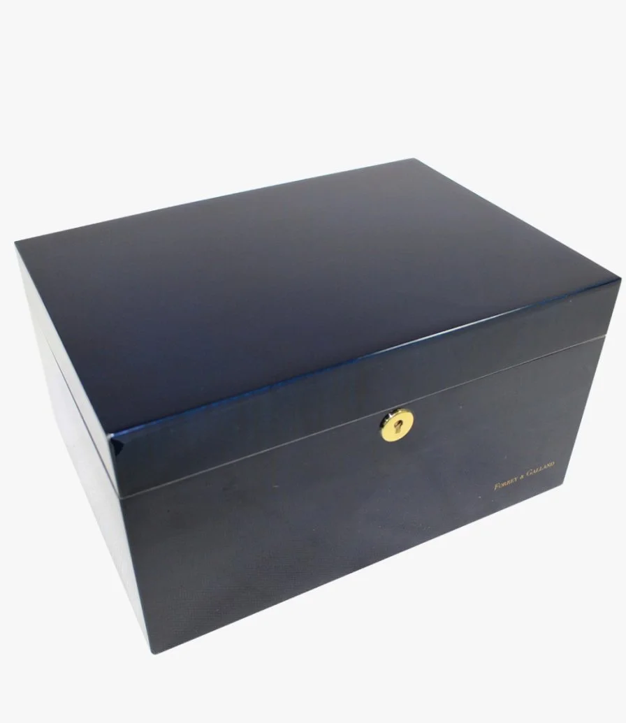 صندوق تمور خشبي رويال بلون أزرق 126 قطعة من فوري آند جالاند