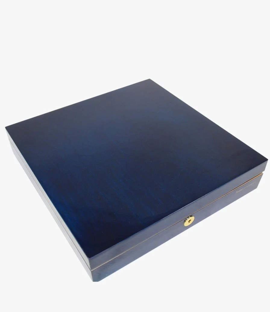 صندوق تمور خشبي رويال بلون أزرق من فوري وجالاند