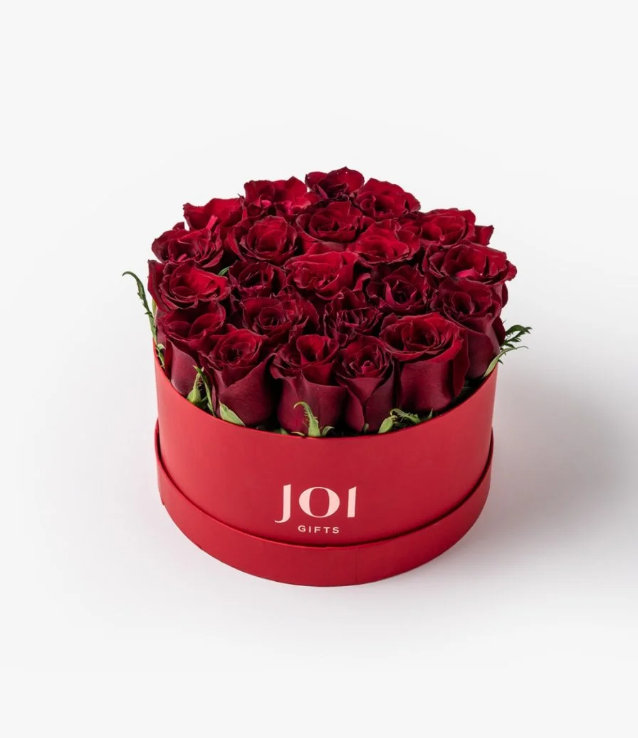 صندوق الورد الأحمر الفاخر
