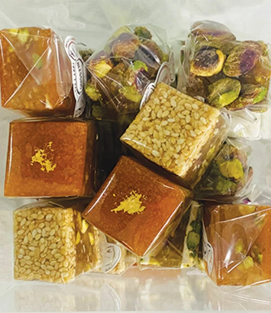 طلاولة زهر - علبة هدايا حلويات متنوعة