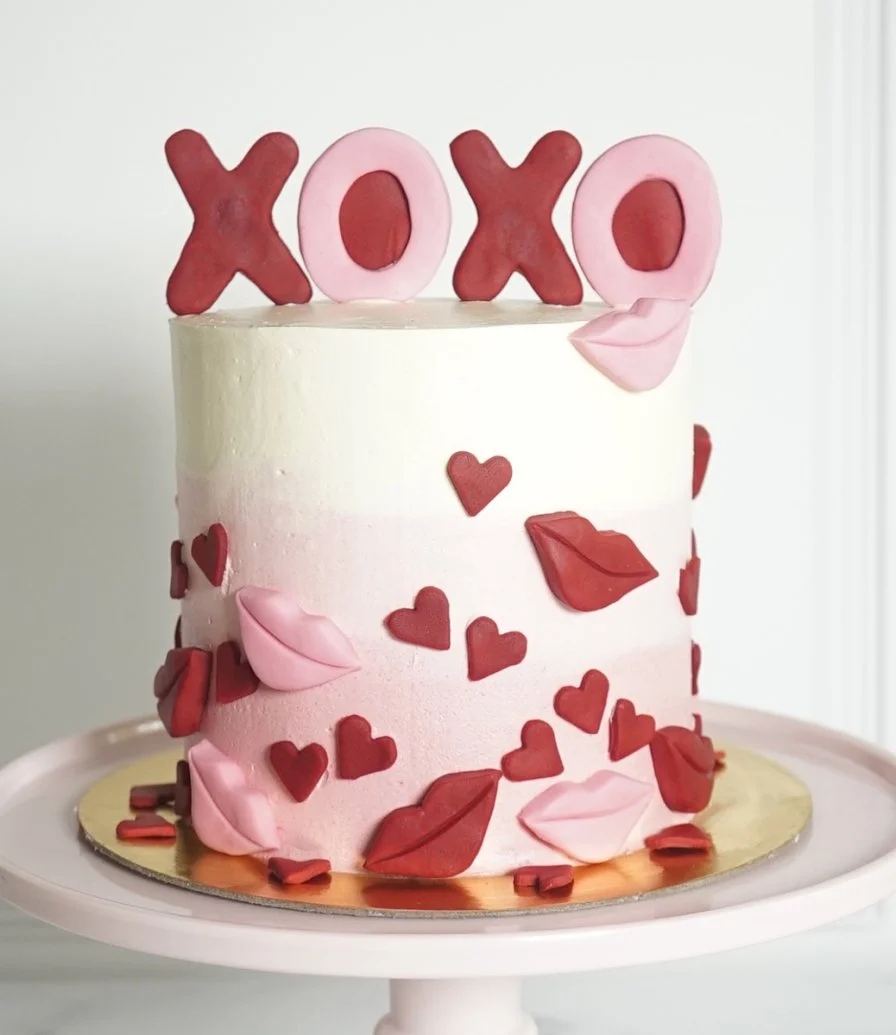 Valentine's Cake by Pastel Cakes