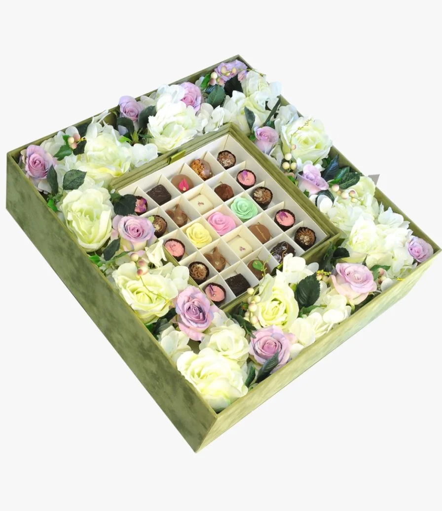 Velvet VIP Flower Box by Forrey & Galland