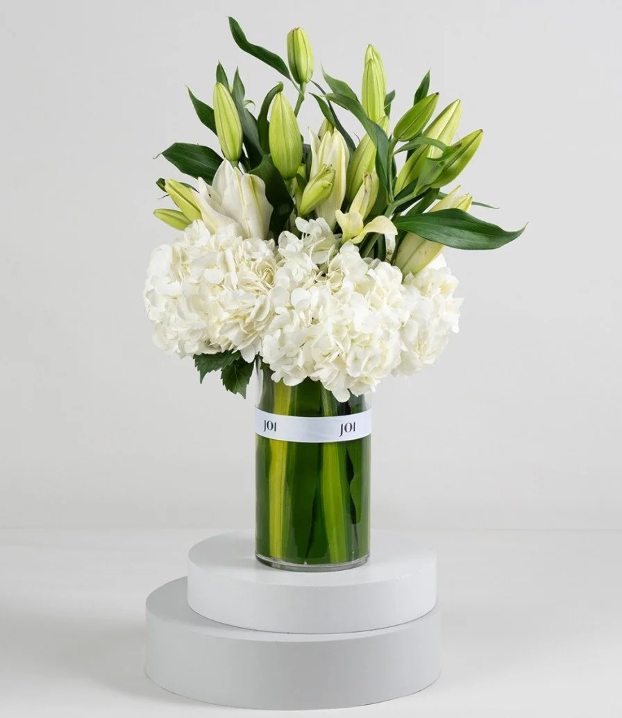 White Wonders Flower Arrangement