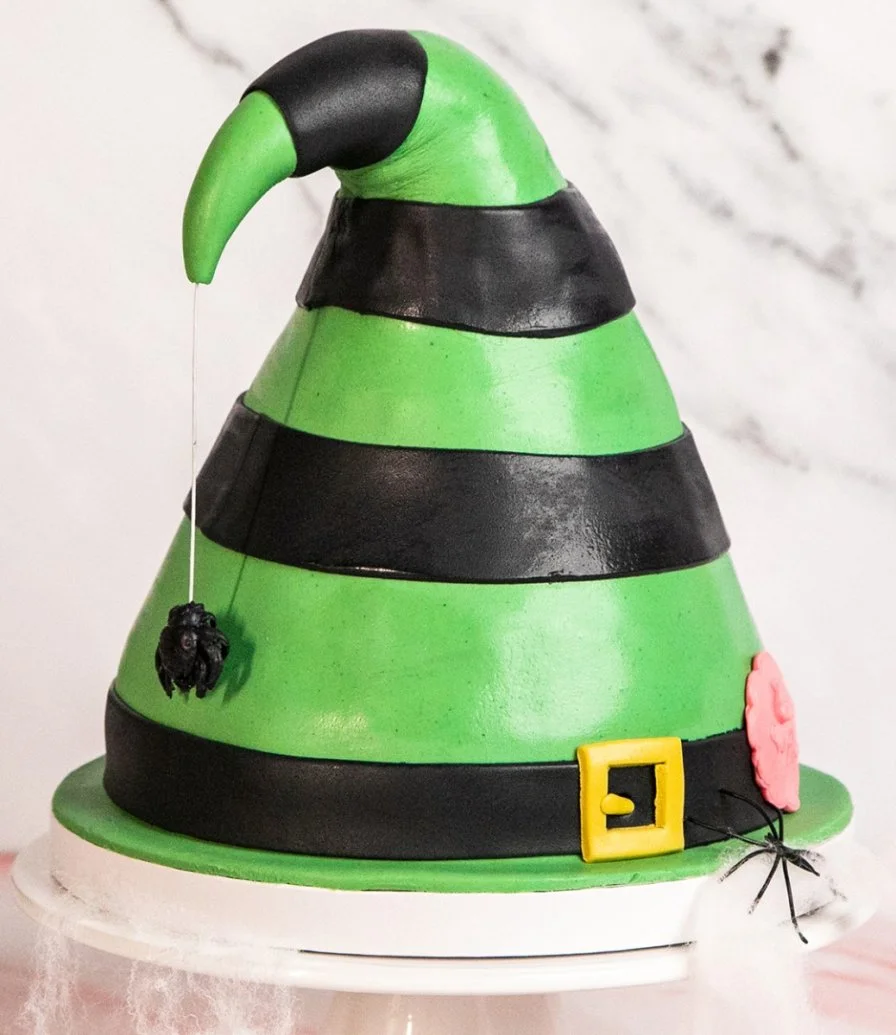 Wicked Witch Hat Cake by Sugarmoo