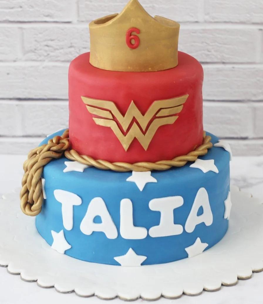 Wonderwoman Cake By Pastel Cakes